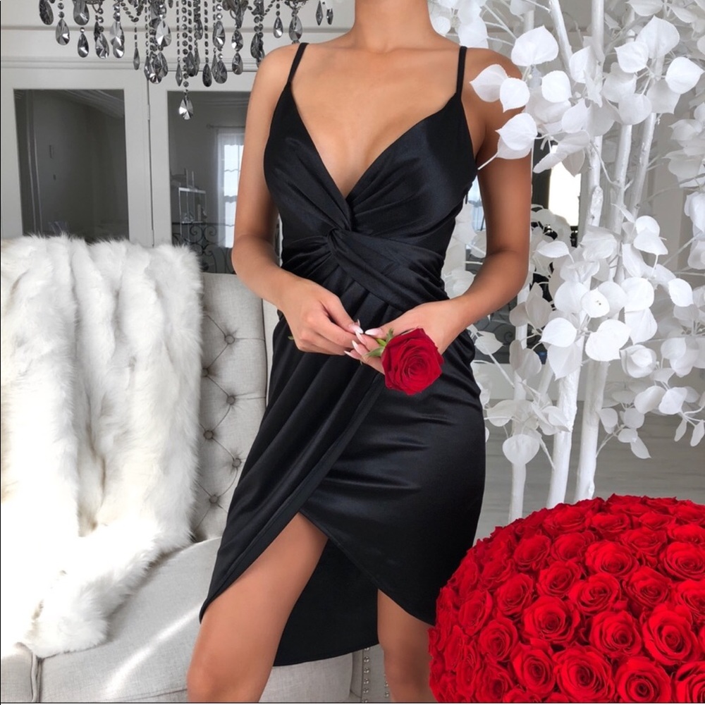 REPOSH EkAttire LOVESTRUCK Black Satin Dress